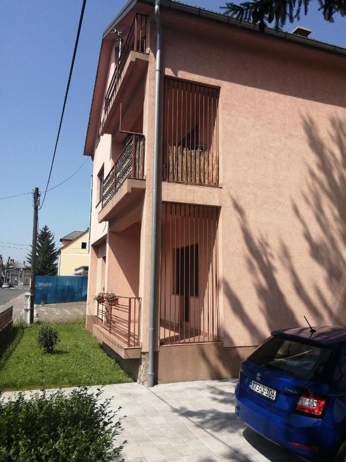 Ika-M Apartment Bihać Exterior foto